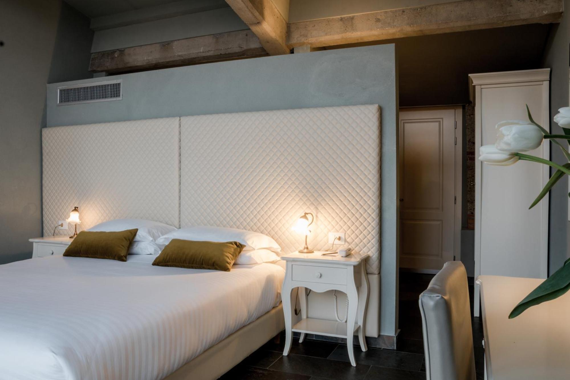 Hotel Le Ali Del Frassino Peschiera del Garda Exterior foto